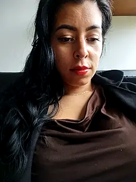 Snapshot of Emily_Wane chatting on 02/08/26, 04:21 Emily Wane online show from 02/08/26, 04:21