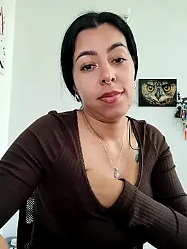 Snapshot of Emily_Wane chatting on 02/09/26, 05:39 Emily Wane online show from 02/09/26, 05:39