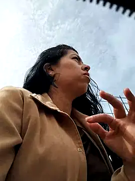 Snapshot of Emily_Wane chatting on 02/15/26, 03:09 Emily Wane online show from 02/15/26, 03:09