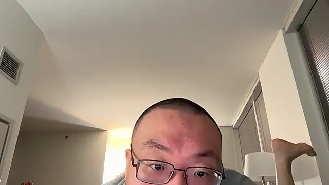 Snapshot of slaveasianboy chatting on 10/01/25, 01:00 slaveasianboy online show from 10/01/25, 01:00