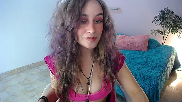 Snapshot of Paula_Paz chatting on 11/12/25, 02:50 Paula Paz online show from 11/12/25, 02:50