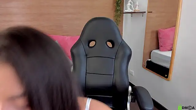 april  stone online show from 01/31/25, 02:39