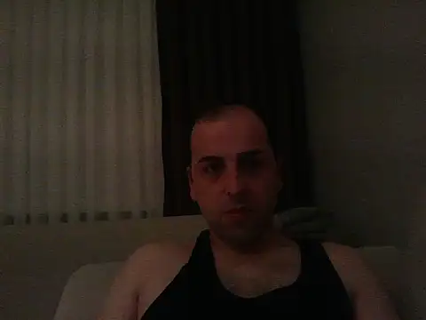 Snapshot of Yldrmm_9553 chatting on 06/17/26, 07:48 Yldrmm 9553 online show from 06/17/26, 07:48