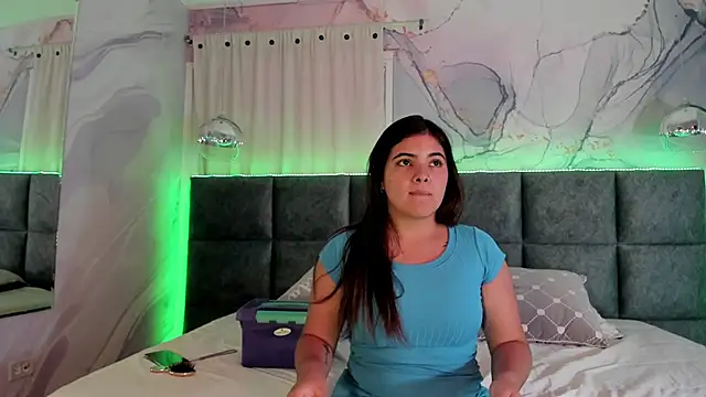 Snapshot of EVELIN_MASON chatting on 01/24/25, 07:39 EVELIN MASON online show from 01/24/25, 07:39