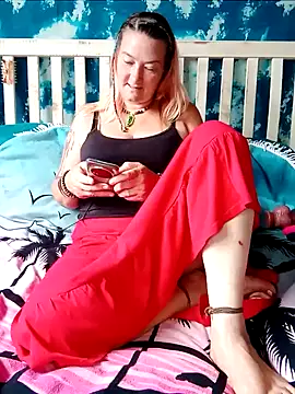 Snapshot of GingerKtm21 chatting on 03/22/25, 11:11 GingerKtm21 online show from 03/22/25, 11:11