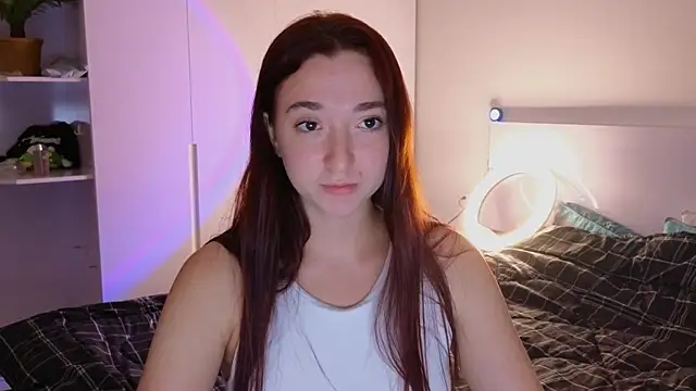 YasmineWest online show from 06/29/26, 01:44