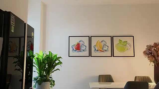 YasmineWest online show from 07/25/26, 01:04