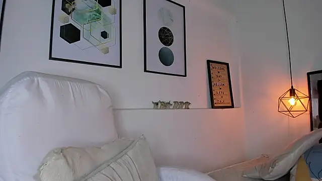 Snapshot of amysc chatting on 02/18/26, 11:39 amysc online show from 02/18/26, 11:39