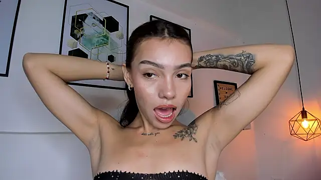 Snapshot of amysc chatting on 03/07/26, 11:51 amysc online show from 03/07/26, 11:51