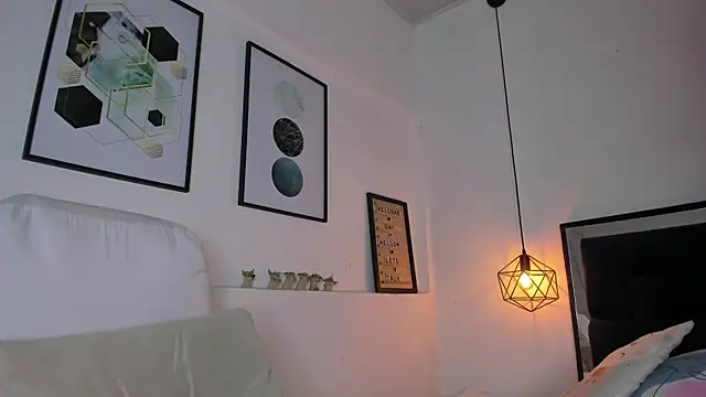 Snapshot of amysc chatting on 04/16/26, 12:06 amysc online show from 04/16/26, 12:06