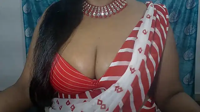 Snapshot of Sophia_your chatting on 05/08/26, 05:46 Sophia your online show from 05/08/26, 05:46
