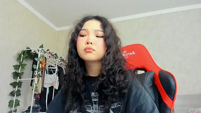 Snapshot of wastforu chatting on 02/18/25, 08:27 wastforu online show from 02/18/25, 08:27