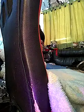 Snapshot of samy_belly32 chatting on 10/23/25, 08:51 samy belly32 online show from 10/23/25, 08:51