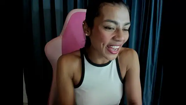 Snapshot of Lilithsabeth chatting on 12/09/24, 01:18 Lilithsabeth online show from 12/09/24, 01:18