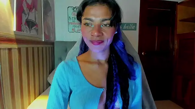 Snapshot of Lilithsabeth chatting on 12/12/24, 02:48 Lilithsabeth online show from 12/12/24, 02:48