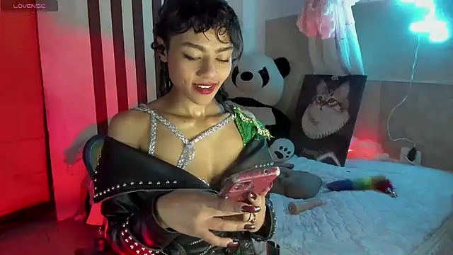 Snapshot of Lilithsabeth chatting on 10/16/25, 09:27 Lilithsabeth online show from 10/16/25, 09:27