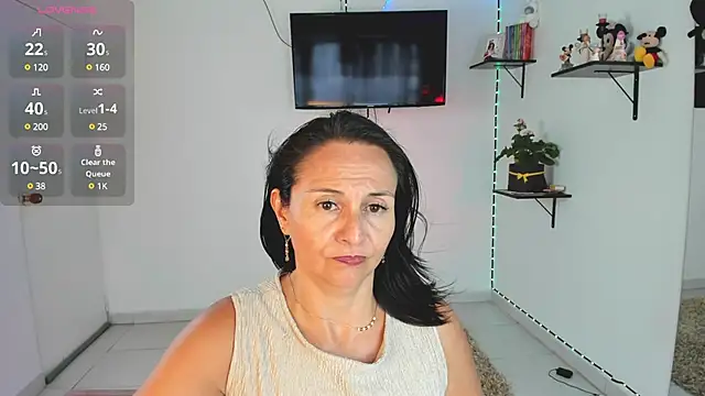 lollita 23  online show from 01/13/25, 09:09