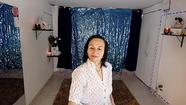 lollita 23  online show from 03/10/26, 07:08