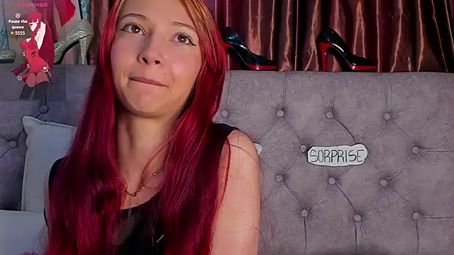 Snapshot of _Scarlett_01 chatting on 09/15/25, 01:11 Scarlett 01 online show from 09/15/25, 01:11