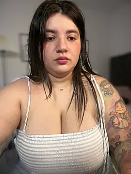 horny roomiess online show from 02/18/26, 06:37