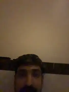 Snapshot of hornyguy271192 chatting on 02/06/26, 07:50 hornyguy271192 online show from 02/06/26, 07:50