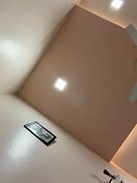 Snapshot of hornyguy271192 chatting on 02/18/26, 05:09 hornyguy271192 online show from 02/18/26, 05:09