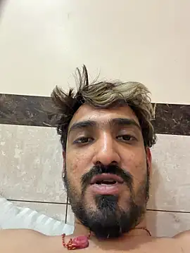 Snapshot of hornyguy271192 chatting on 02/22/26, 02:59 hornyguy271192 online show from 02/22/26, 02:59