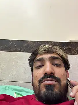 Snapshot of hornyguy271192 chatting on 02/24/26, 05:44 hornyguy271192 online show from 02/24/26, 05:44