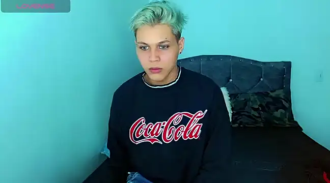 Liamscott  online show from 01/29/25, 04:26