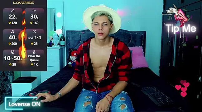 Liamscott  online show from 02/09/25, 01:44