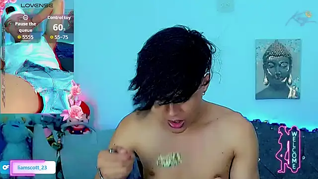 Liamscott  online show from 02/04/26, 10:04