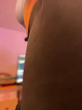 JulianaCastillo online show from 01/09/26, 09:34