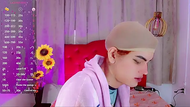 Jessica smith 1 online show from 11/24/25, 11:21