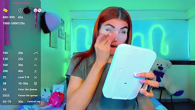 Jessica smith 1 online show from 12/20/25, 11:28