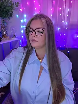 KikiBBW online show from 11/04/25, 03:33