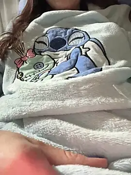 Snapshot of rossana99_ chatting on 01/11/25, 06:44 rossana99 online show from 01/11/25, 06:44