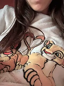 Snapshot of rossana99_ chatting on 02/09/25, 02:50 rossana99 online show from 02/09/25, 02:50