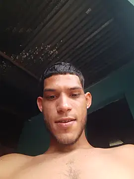 Snapshot of tanned_boy chatting on 03/01/25, 08:21 tanned boy online show from 03/01/25, 08:21