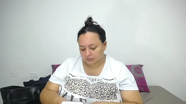 CrushOnMe  online show from 03/16/26, 12:42