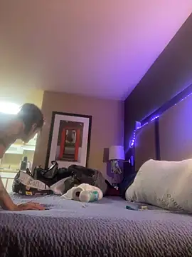 renegade vyxxen online show from 02/05/25, 01:04