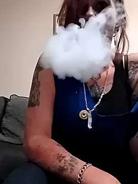 renegade vyxxen online show from 12/05/25, 07:50