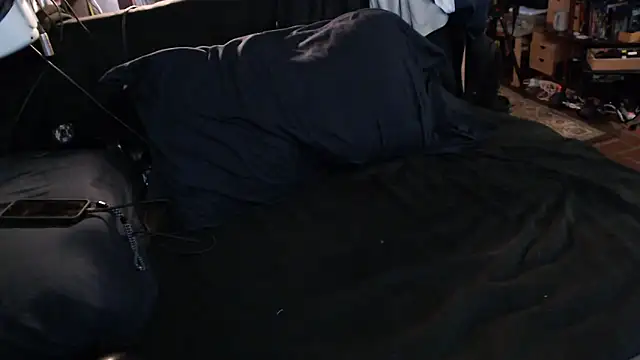 Snapshot of Dark_Asteroid chatting on 09/29/25, 02:11 Dark Asteroid online show from 09/29/25, 02:11