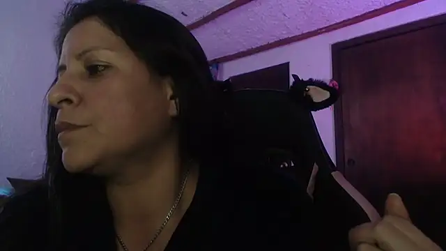 Snapshot of LucifernandaSw chatting on 02/11/26, 09:36 LucifernandaSw online show from 02/11/26, 09:36