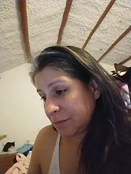 Snapshot of LucifernandaSw chatting on 02/21/26, 12:11 LucifernandaSw online show from 02/21/26, 12:11