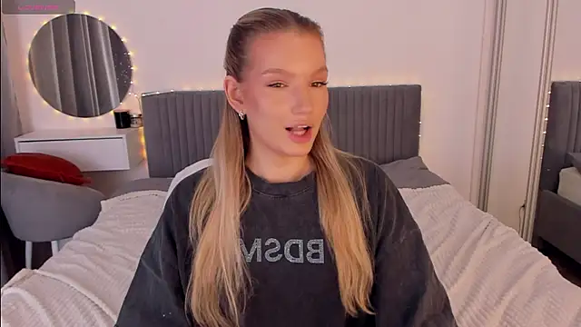 CassieRayss online show from 01/08/26, 12:29