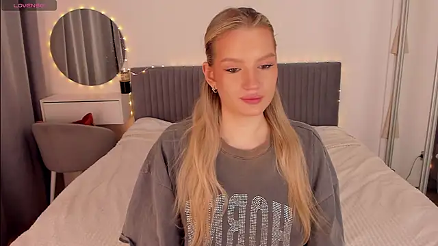 CassieRayss online show from 03/01/26, 10:39