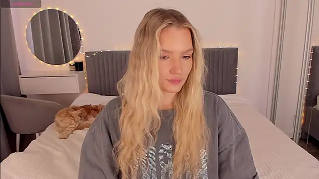 CassieRayss online show from 03/21/26, 10:42