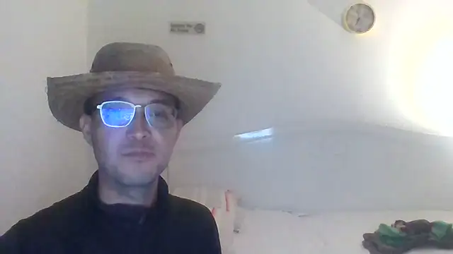 Yeye25199 online show from 02/19/25, 02:01