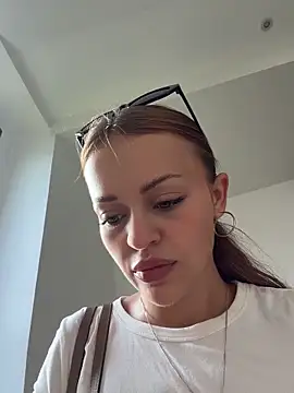 AngelinaTeller online show from 02/25/26, 12:31