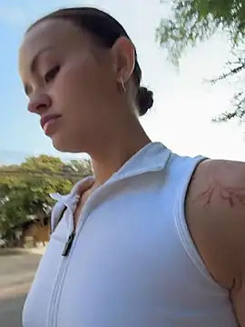 AngelinaTeller online show from 04/14/26, 01:00